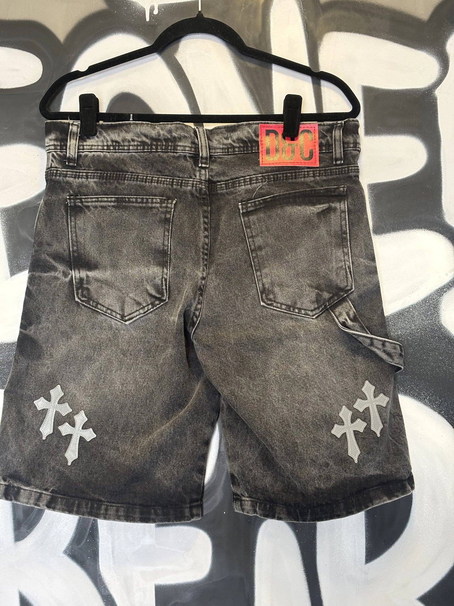 Bermuda Denim & Co. Estonada Cross