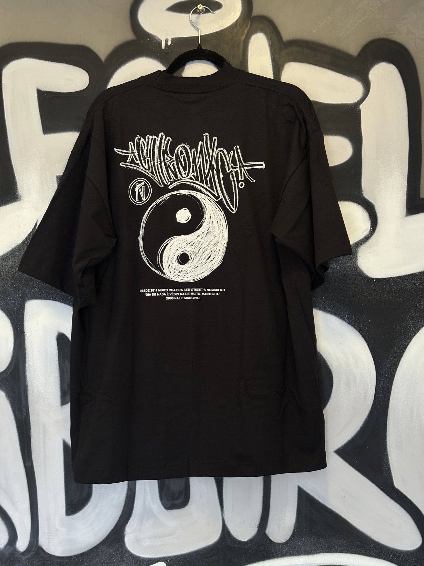 Camisa CHRONIC Yin Yang - Preta