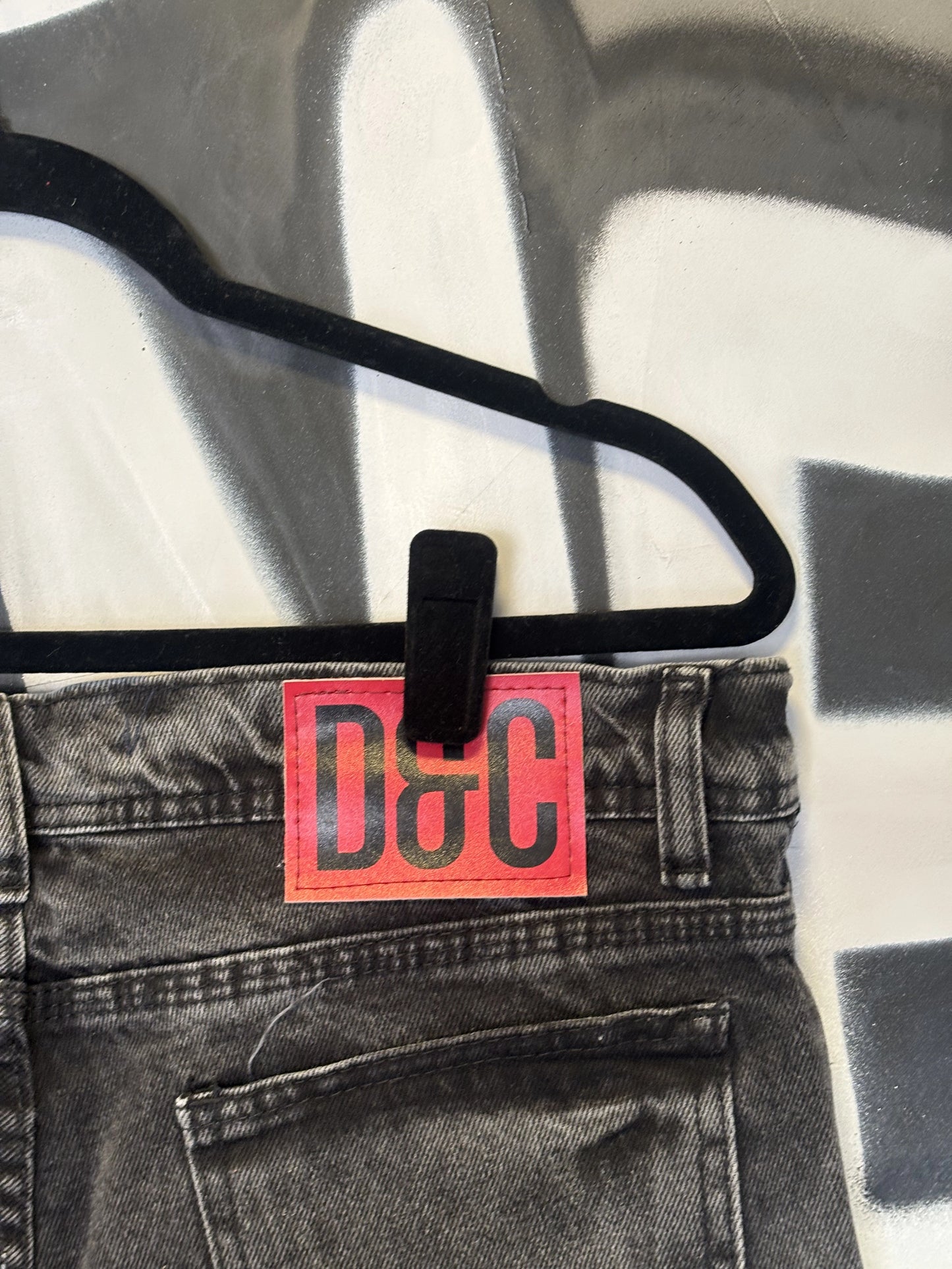 Bermuda Denim & Co. Estonada Cross