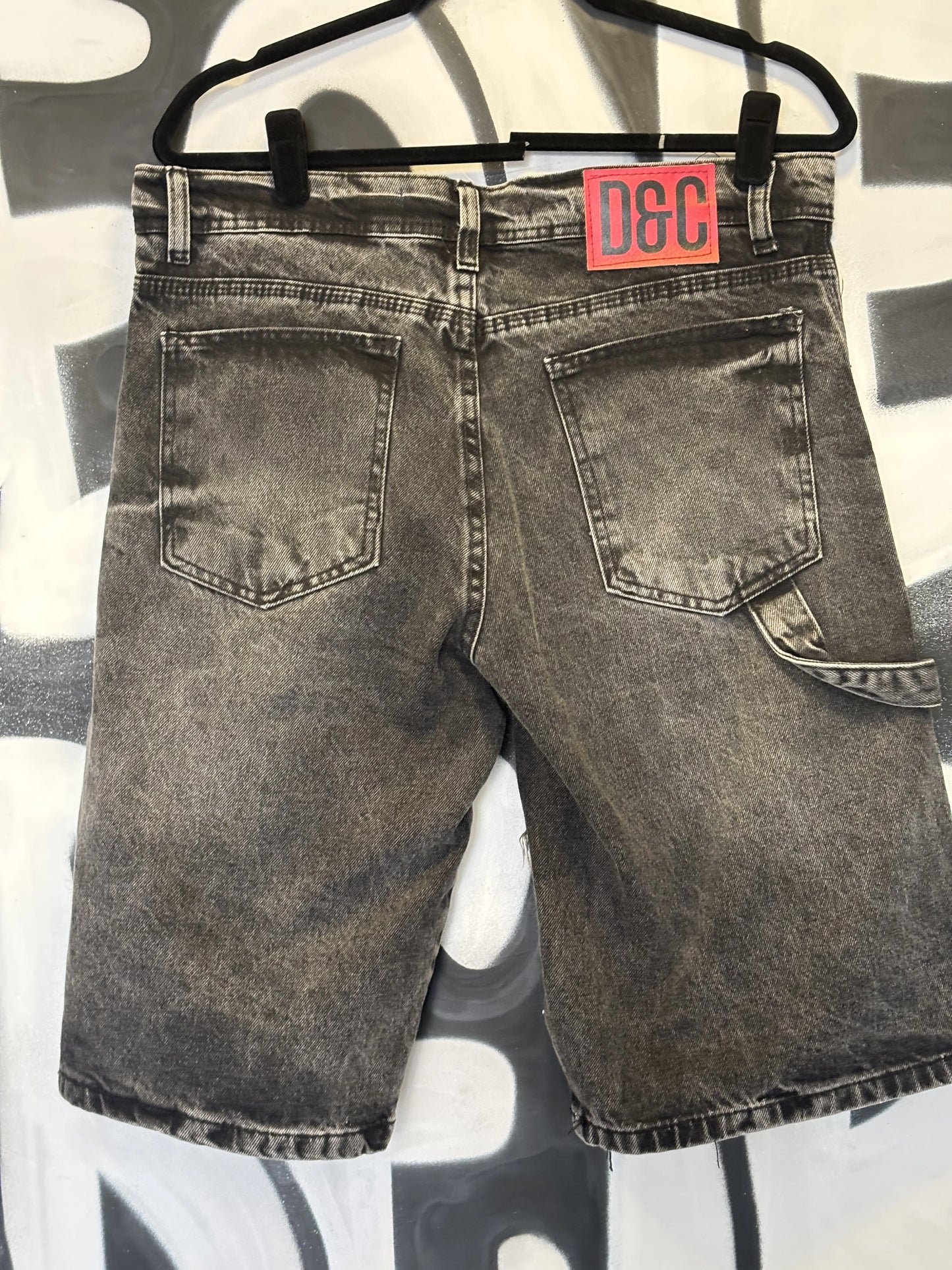 Bermuda Denim & Co. Estonada