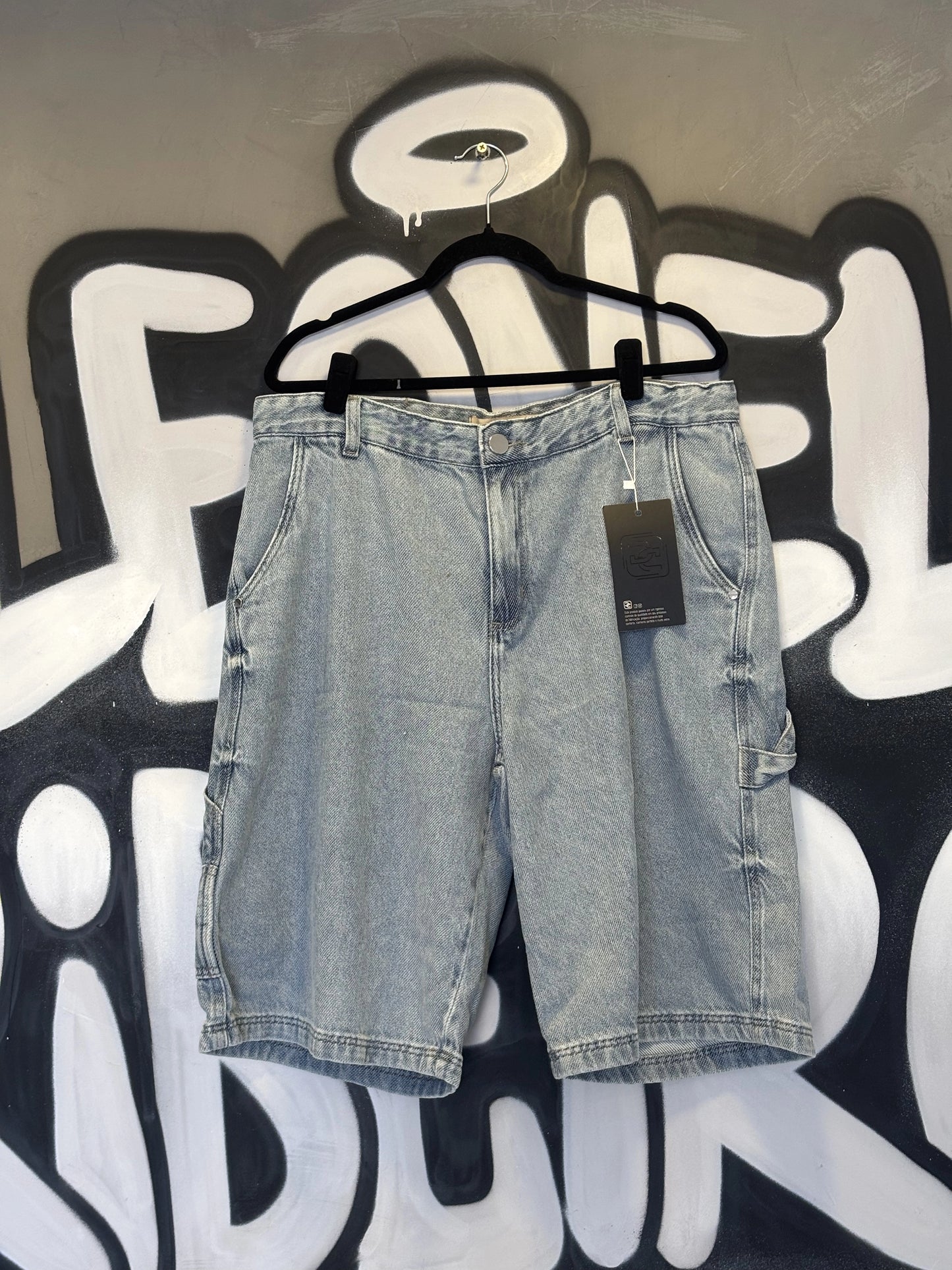 Bermuda Denim & Co. Pique