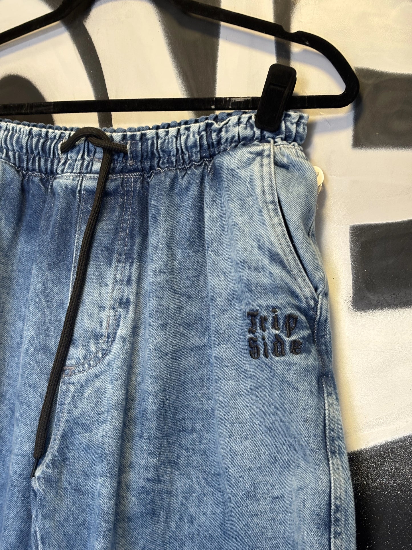 Jorts Trip Side Chora Agora Ri Depois Escura