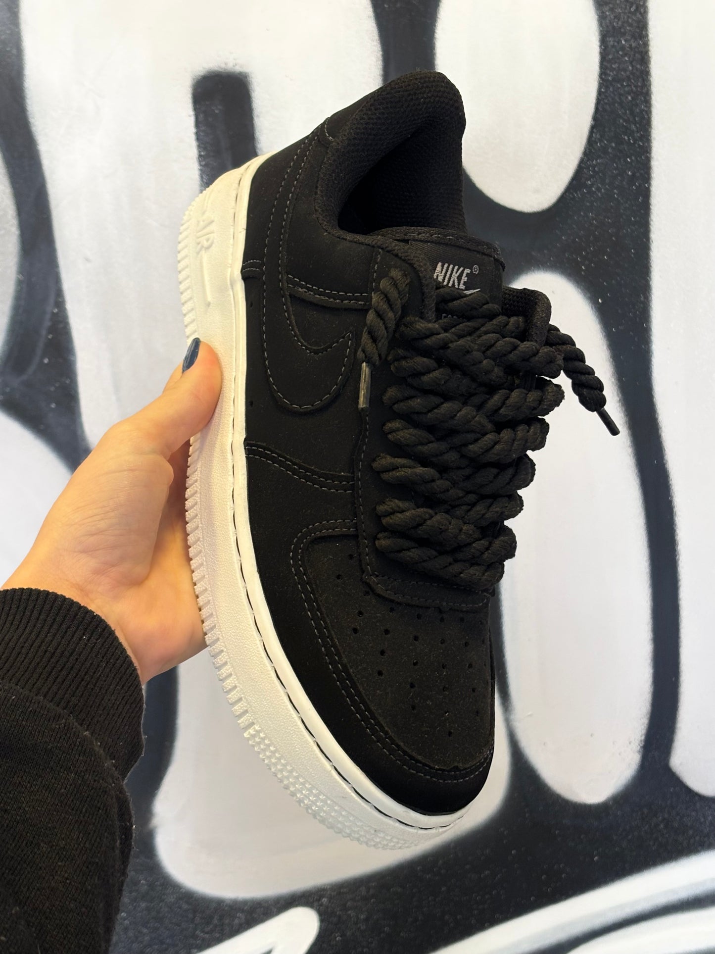 NIKE PRETO RAVE
