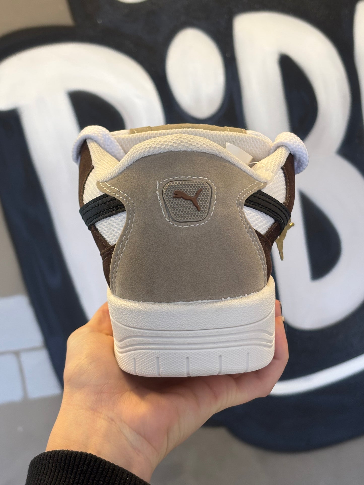 PUMA 180